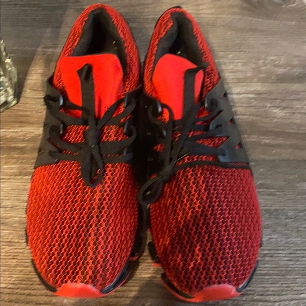 Spgorio Men’s Athletic Shoes